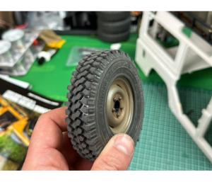 BOOM RACING Pneus Ccrawler Scale 1,9" (2pcs) BRTR19015