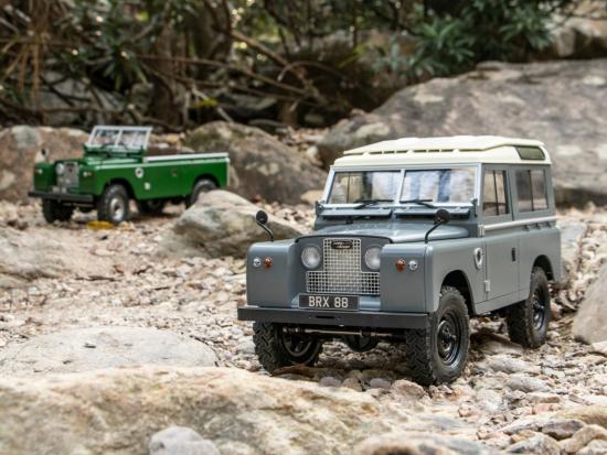 Kit carrosserie rigide Land Rover® Series II 88 Station Wagon 1/10 BOOM RACING BRX02610