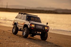 Kyosho KC10 Toyota Land Cruiser 60 Crawler 4WD (Précommande) 34801T1B